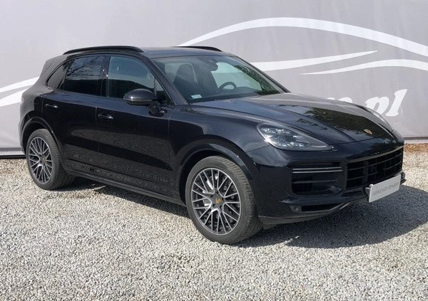 Porsche Cayenne cena 299000 przebieg: 155300, rok produkcji 2018 z Tomaszów Mazowiecki małe 301